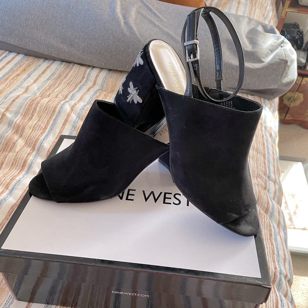 Nine West 8.5 Dragon Fly Mules w/ Ankle Strap